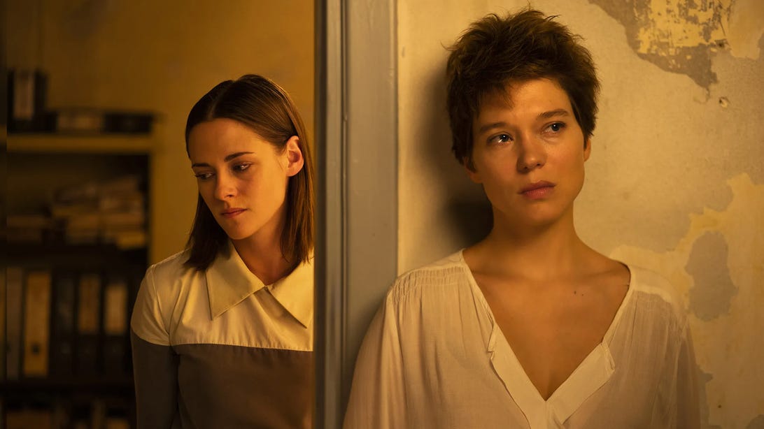 Kristen Stewart and Léa Seydoux, Crimes of the Future